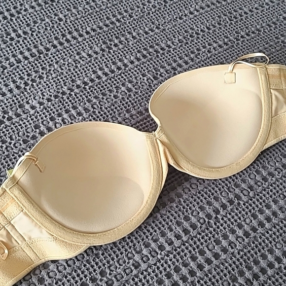 Strapless Push-Up 34B - Picture 5 of 7